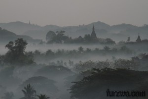 landscape2-Morning-ground-fog-Bagan-Myanmar-675x450