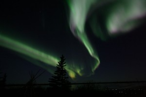 landscape6-Northern-Lights-from-Churchhill-Manitoba-675x450