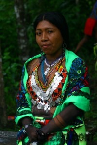 people10-Well-adorned-Darin-Panama-village-woman