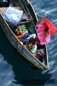 travel9-San-Blas-island-vendor